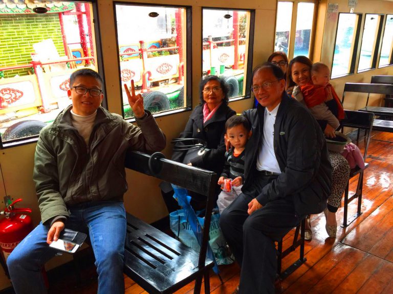 Frank the tour guide with Pauline and her families