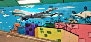 Art shows aeroplane's scaring but interesting landing on Kai Tak Airport runway